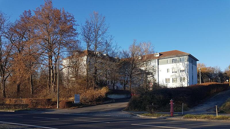 Das Krankenhaus Ebern wird Stück für Stück demontiert – so kommt es jedenfalls den Bürgern vor. Sie fürchten eine massive Schwächung der  Versorgungsstruktur des nördlichen Landkreises Haßberge.