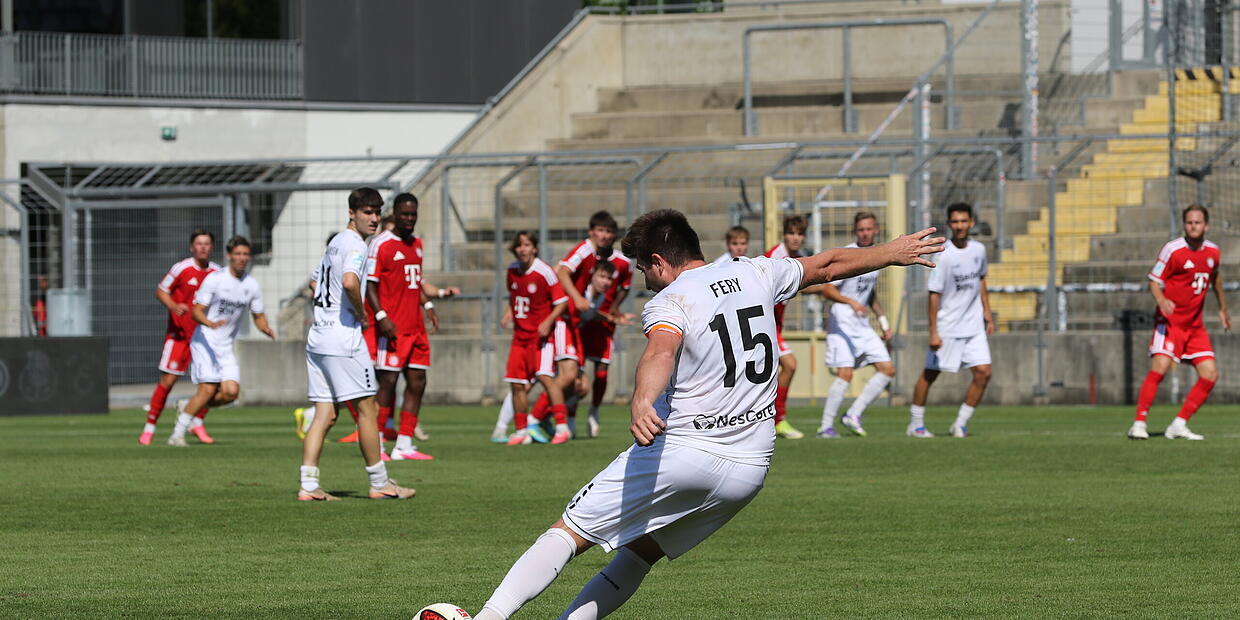 Der FC 05 Schweinfurt punktet auch beim FC Bayern München II