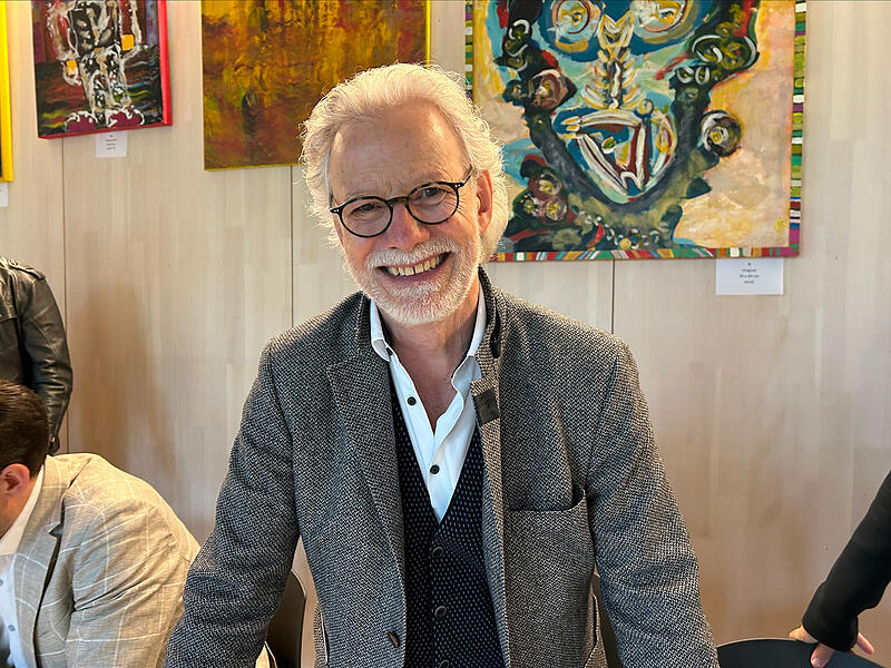 Ulrich Peters wird für zwei Spielzeiten Intendant des Landestheaters Coburg. Ulrich Peters wird für zwei Spielzeiten Intendant des Landestheaters Coburg.