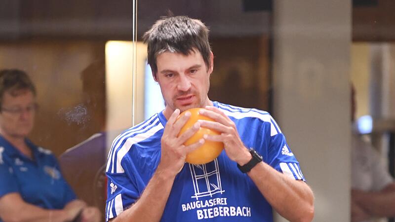 Patrick Kalb will mit dem PSV Franken Neustadt den dritten Titel in Folge.