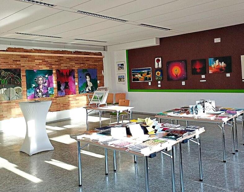 Ein Kunstraum in der Arnika-Akademie.privat Ein Kunstraum in der Arnika-Akademie.privat
