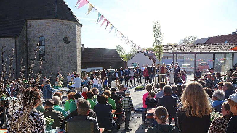 Einweihungsfest Modlos