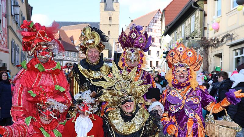 Faschingsumzug ZeilFaschingsumzug Zeil