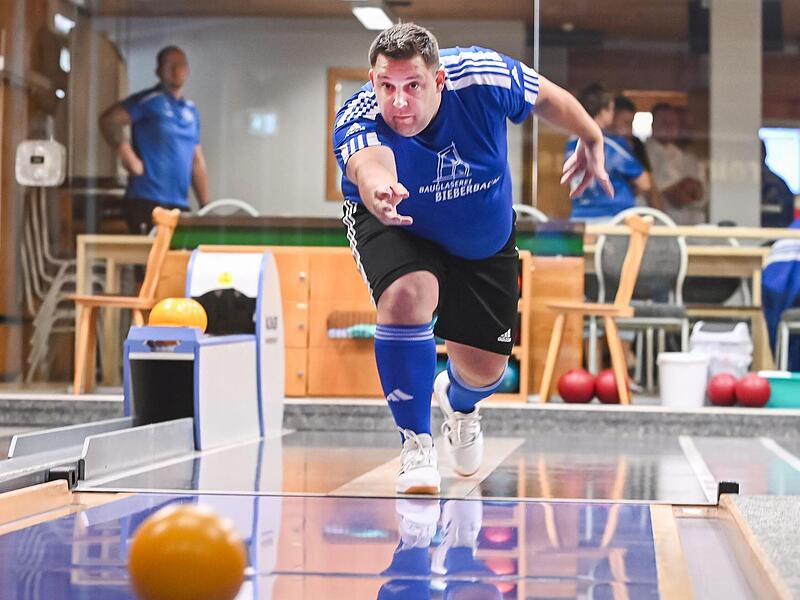 Bastian Bieberbach und der PSV Franken Neustadt spielen ab sofort nur noch 120-Wurf-Spiele.