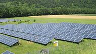 Solarstrom von Acker und Wiese  – daran spaltet sich die Meinung auch unter Bauern.