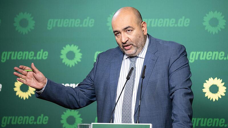 Parteichef Omid Nouripour bem&uuml;ht sich, die Wogen zu gl&auml;tten.