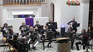 Roland Baumann betreut seit 40 Jahren das Akkordeonorchester der Städtischen Sing- und Musikschule.