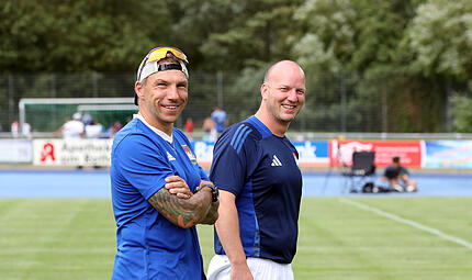 TSV Burgebrach startet mit neuem Trainer in der Landesliga Burgebrachs neue Chefanweiser: Tobias Burger (links) und Co-Trainer Pascal Martin führen den TSV ins zweite Landesliga-Jahr, das die Mannschaft im Nordwesten bestreitet.