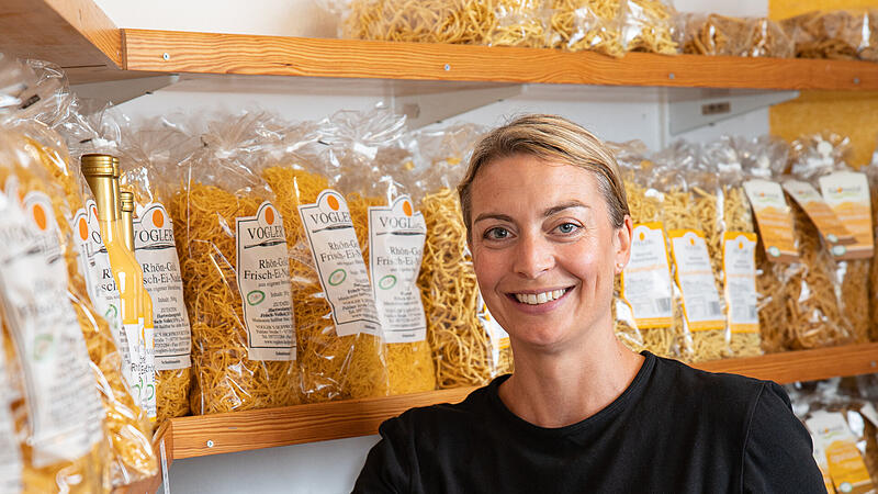 Die Vogler stellen auch Nudeln aus den Eiern her.
