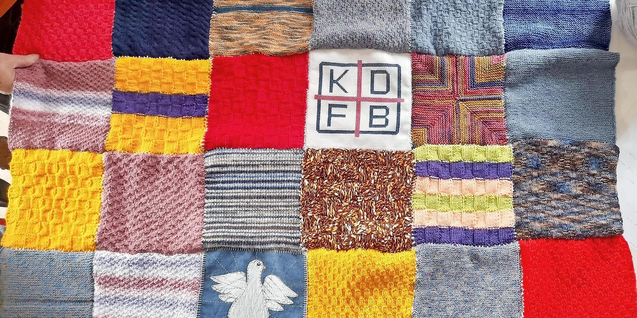 Eine Decke steht für die Gemeinschaft