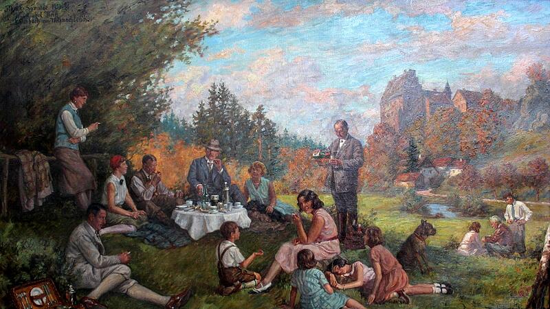 1931 ließ sich Fritz Hornschuch mit seiner Frau Minnalotte und Freunden von Michel Weiß bei einem Picknick im Wiesenttal in der Fränkischen Schweiz malen. Das Ehepaar befindet sich rechts am Tisch. 1931 ließ sich Fritz Hornschuch mit seiner Frau Minnalotte und Freunden von Michel Weiß bei einem Picknick im Wiesenttal in der Fränkischen Schweiz malen. Das Ehepaar befindet sich rechts am Tisch.
