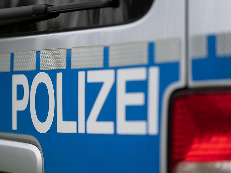Symbolbild Polizeiauto Symbolbild Polizeiauto