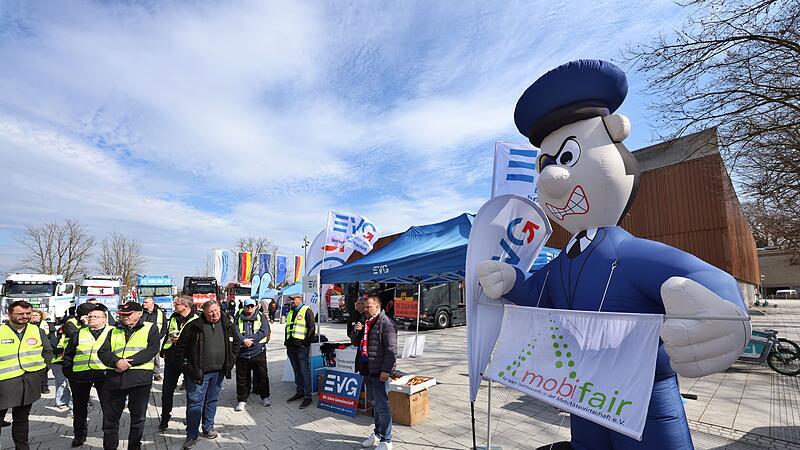 Verkehrsministerkonferenz - Demonstrationen Verkehrsministerkonferenz - Demonstrationen