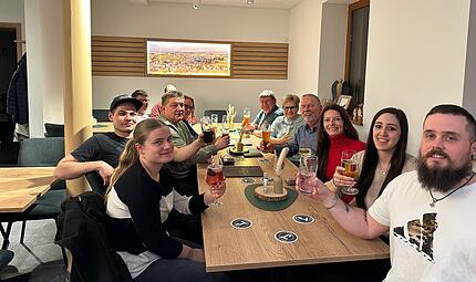 Stichwahl Reichenbach Bild Wahlparty B&uuml;rgerliste