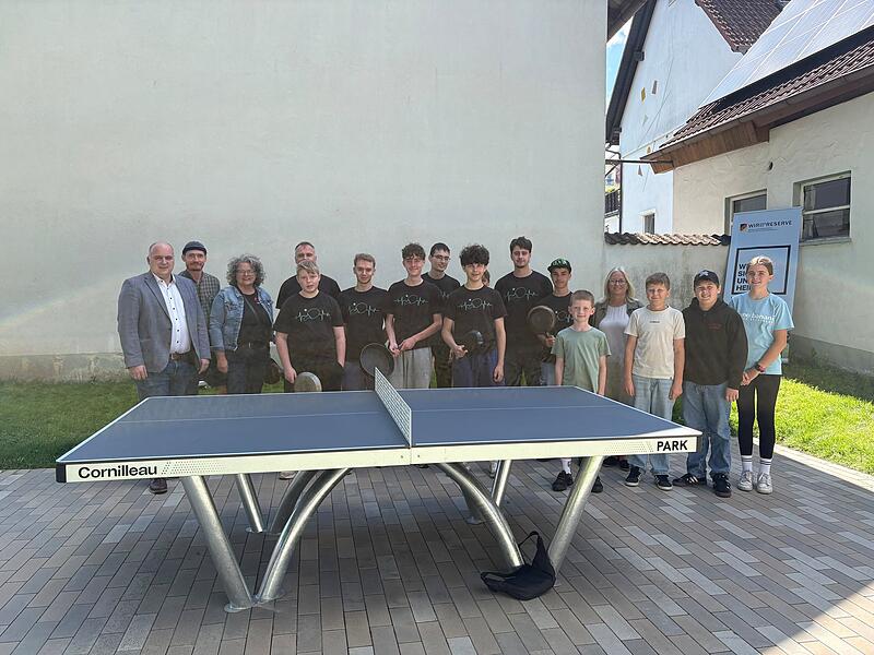Tischtennisplatte für Stangenroth Tischtennisplatte für Stangenroth
