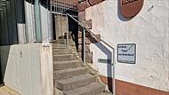 Die Treppe hinter der Parkscheune zum Friedhof war eines der Themen in der Bürgerversammlung. Im Winter wird sie weder geräumt noch gestreut. Die Treppe hinter der Parkscheune zum Friedhof war eines der Themen in der Bürgerversammlung. Im Winter wird sie weder geräumt noch gestreut.