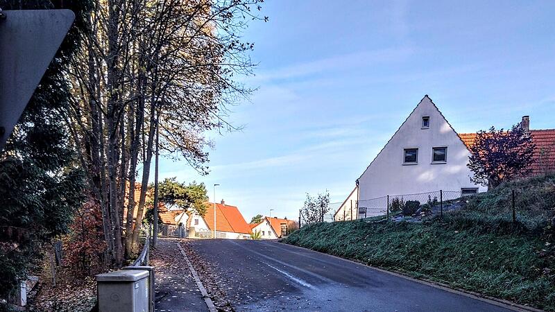 Blick in die Karl-Br&ouml;ger-Stra&szlig;e in Neustadt