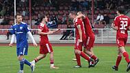 Riesenfreude bei den Coburgern nach dem entscheidenden 2:1. Riesenfreude bei den Coburgern nach dem entscheidenden 2:1.