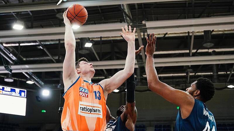 Der Ex-Ulmer Nicolas Bretzel verst&auml;rkt in dieser Saison die Kirchheim Knights auf der Centerposition.