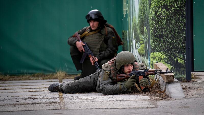 Soldaten in Kiew