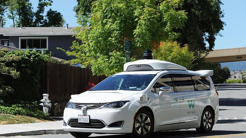 Selbstfahrendes Auto Selbstfahrendes Auto