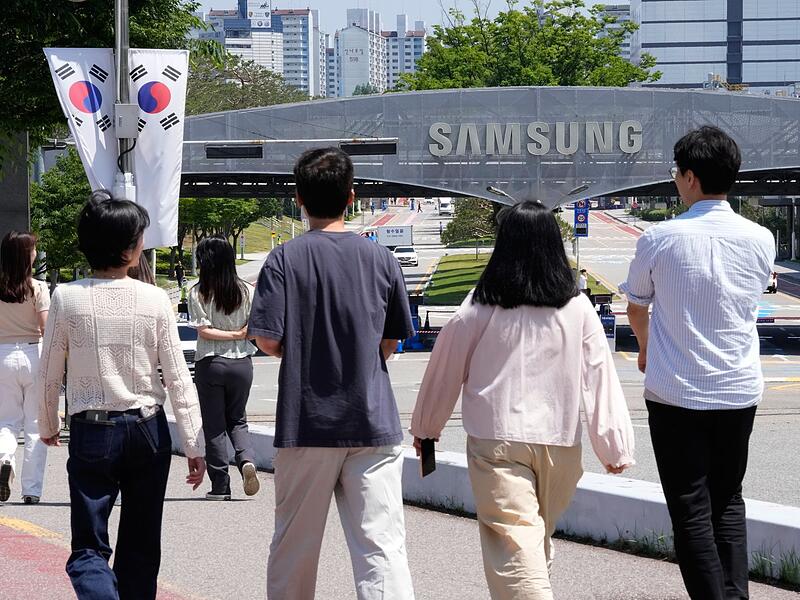Samsung Samsung