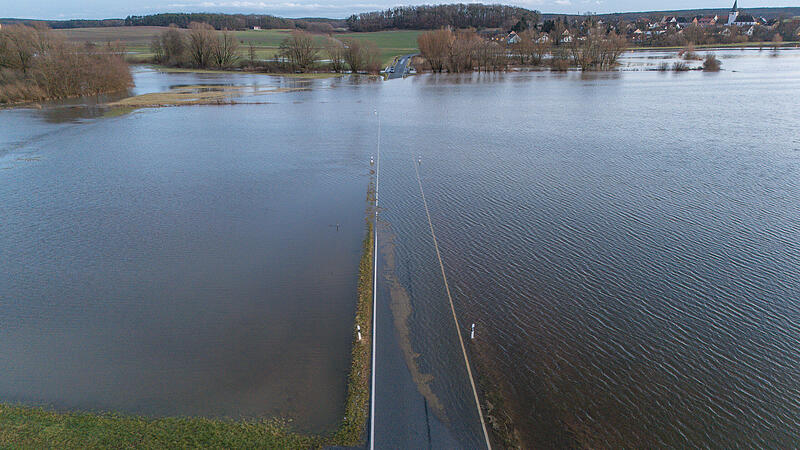 Hochwasser  in H&ouml;chstadt