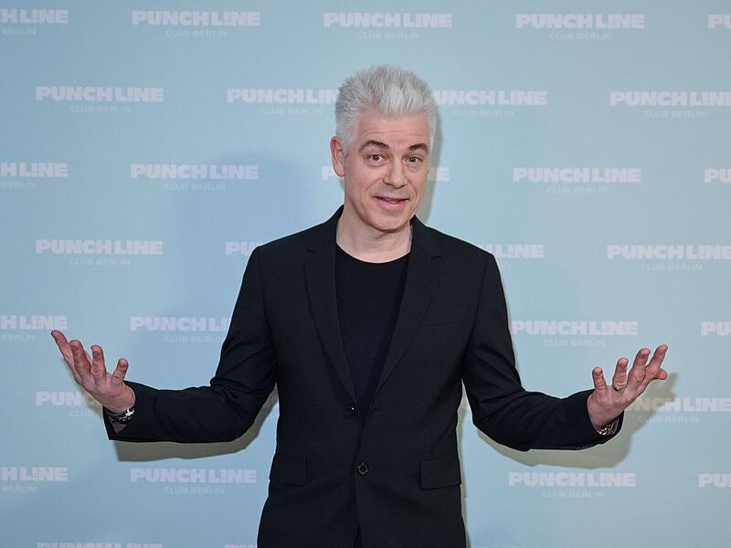 GRAND OPENING des Punch L!ne Comedy Club