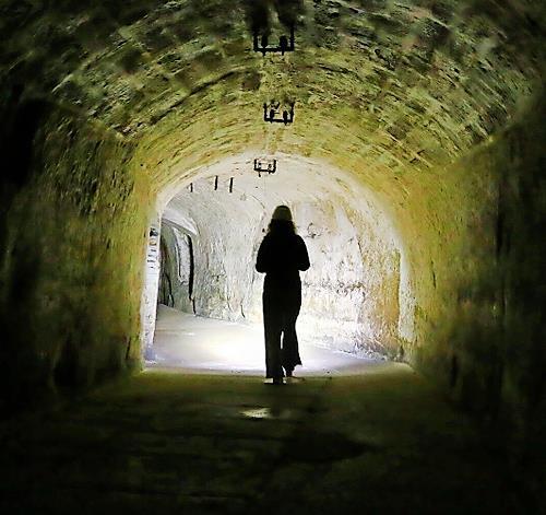 Die unterirdischen G&auml;nge in Lichtenfels k&ouml;nnen bei F&uuml;hrungen erkundet werden, zum Beispiel am 14. Februar bei einem &bdquo;Valentine Special&ldquo;.