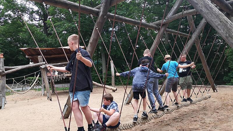 Viel Spa&szlig; haben die Teilnehmer beim Programm der Jugendarbeit in Burkardroth.