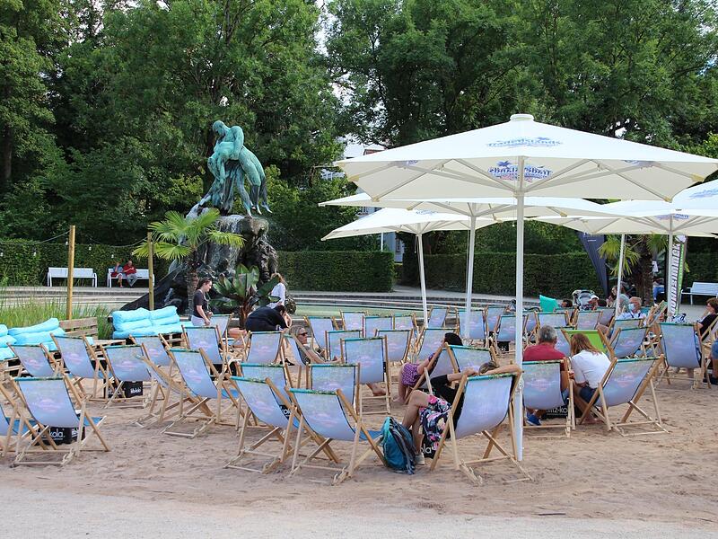 Stadtstrand im Rosengarten. Foto: Hendrik Kowalsky
