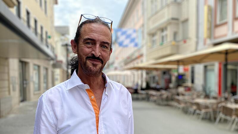Timo Baier stellt beim Rakoczy-Fest in Bad Kissingen seit 2002 den F&uuml;rsten Ferenc R&aacute;k&oacute;czi dar.