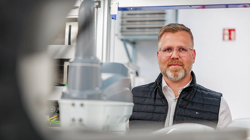 Der Chef des Kronacher Automatisierungsspezialisten M.A.i. GmbH Mario Michel hat das Netzwerk Partners for Defence ins Leben gerufen. Sein Credo: Zusammenarbeit statt Einzelk&auml;mpfer.