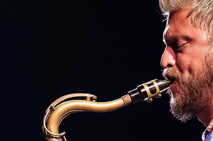 Lutz H&auml;fner tritt mit seinem Quintett am Samstag auf.