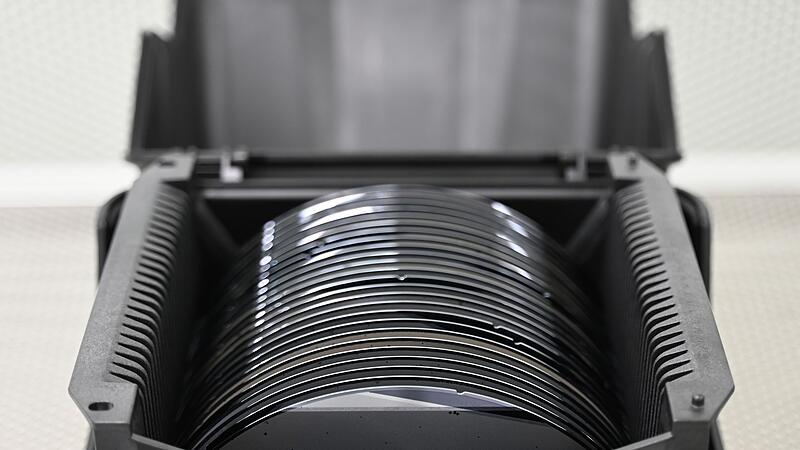 Scheiben aus Halbleiter-Material