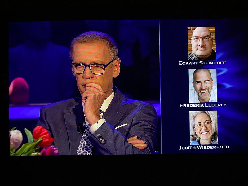 Beim &bdquo;Oster-Special&ldquo; von &bdquo;Wer wird Million&auml;r?&ldquo; tauchte pl&ouml;tzlich der in Coburg bestens bekannte Frederik Leberle als m&ouml;glicher Telefonjoker auf. Im Bild Moderator G&uuml;nther Jauch.