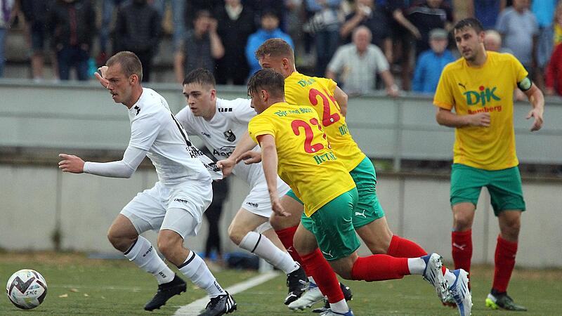 Die DJK Don Bosco (in gelb-gr&uuml;n) tritt am Samstag um 17 Uhr beim TSV Abtswind an.