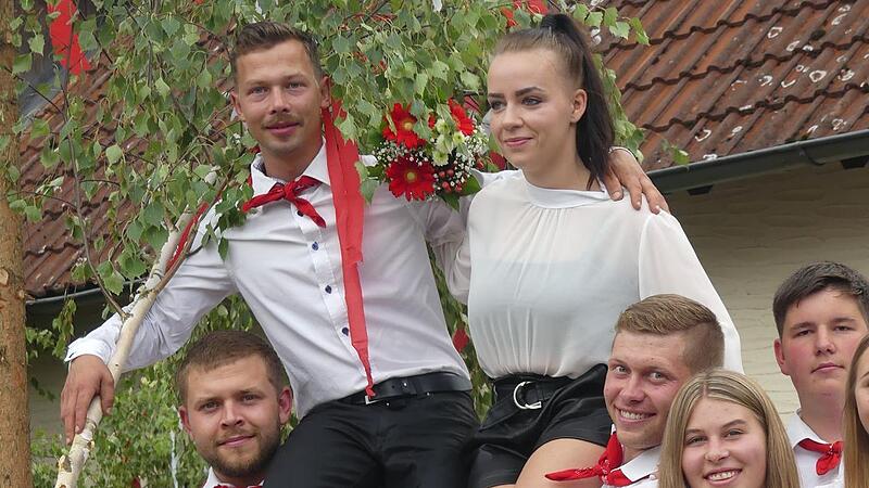 Hesselberg: Jonas Ort und Christina Scholz warfen die Sieger.