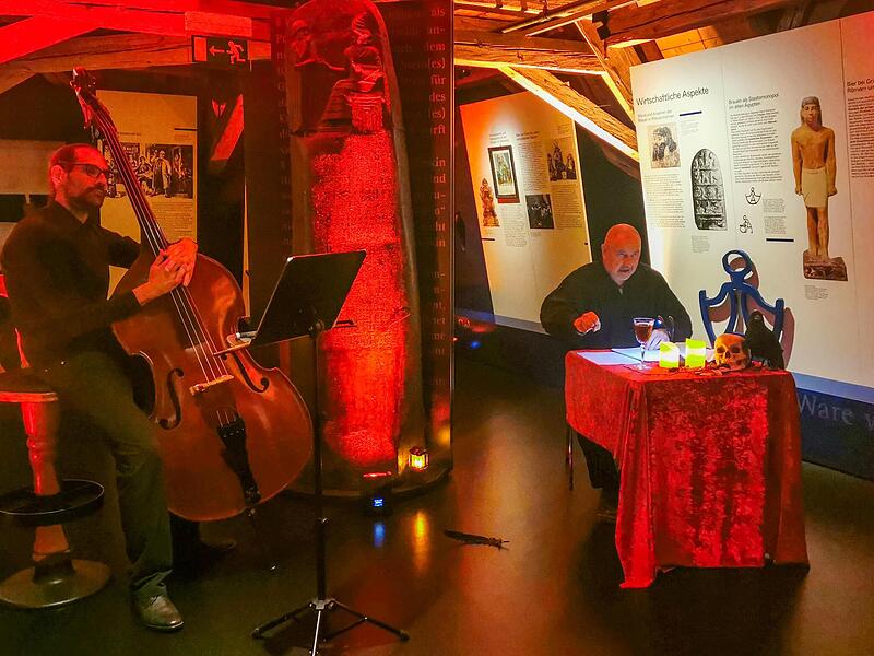 Rainer Streng (r.) und Felix Himmler sorgten bei den Zuhörern für eine Gänsehaut.