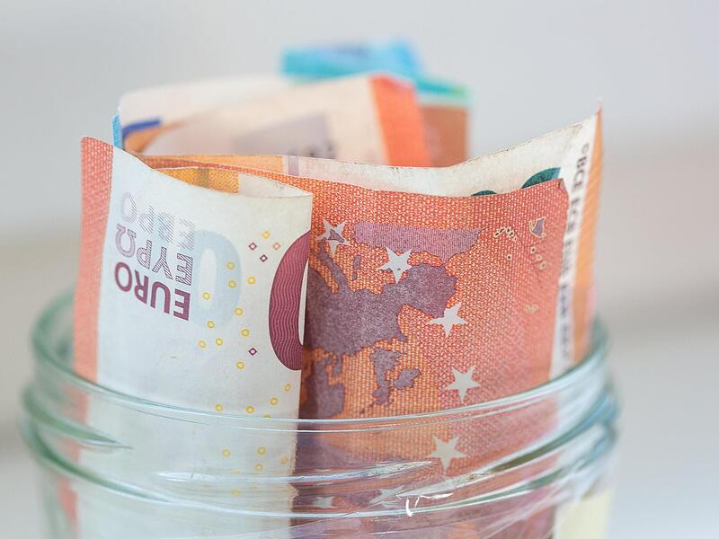 Abschied in Riedenberg mit Null Schulden: B&uuml;rgermeister R&ouml;mmelt &uuml;bergibt Amt