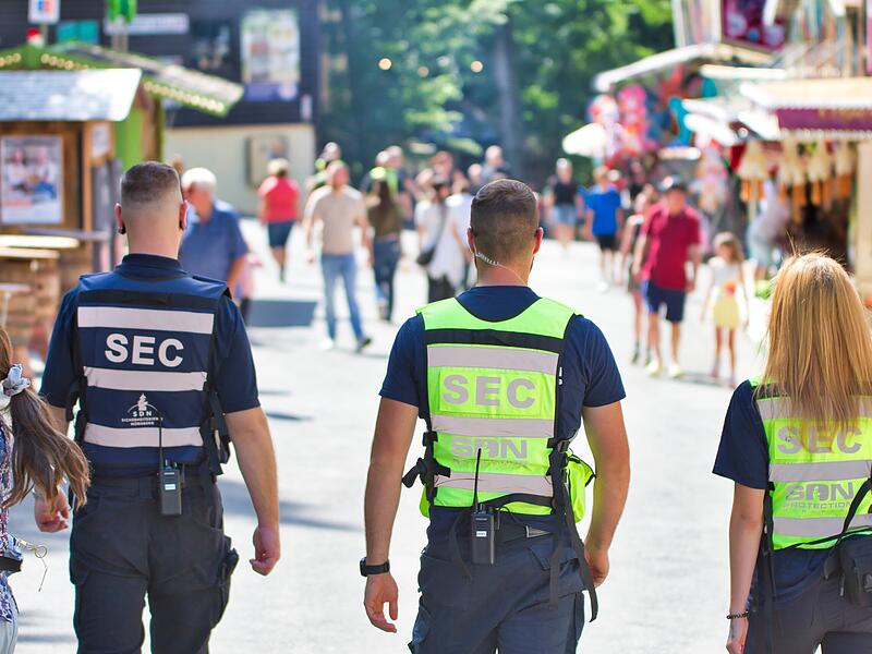 Vor dem Forchheimer Amtsgericht musste sich ein Mann für seine Taten verantworten, die er stark alkoholisiert am Annafest vergangenen Jahres begangen hatte.