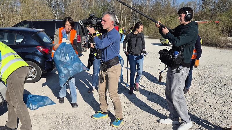 Ein Fernsehteam des BR hat die Aktion für die Sendung „Frankenschau aktuell“ begleitet.Forchheim & Fränkische Schweiz Ein Fernsehteam des BR hat die Aktion für die Sendung „Frankenschau aktuell“ begleitet.Forchheim & Fränkische Schweiz