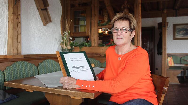 In ihrer Traditionswirtschaft am Lauberberg in Höchstadt kocht Gerda Beßler vegane Gericht auf Vorbestellung. In ihrer Traditionswirtschaft am Lauberberg in Höchstadt kocht Gerda Beßler vegane Gericht auf Vorbestellung.