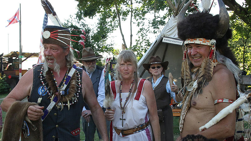 Country-Festival Neustadt von mit Line-Dance und Goldsuche