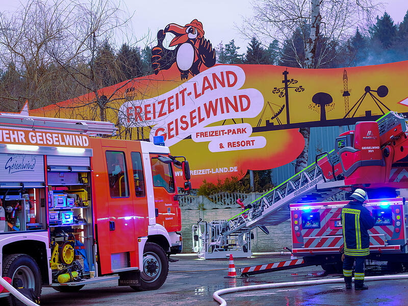 Feuer im Freizeitland GeiselwindFeuer im Freizeitland Geiselwind Feuer im Freizeitland Geiselwind
