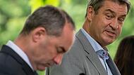 Bayerns Ministerpräsident Markus Söder setzt im Wahlkampf bis jetzt auf die Freien Wähler als Koalitionspartner. Doch die Flugblattaffäre um seinen Vize Hubert Aiwanger stürzt beide Parteien in eine Krise.