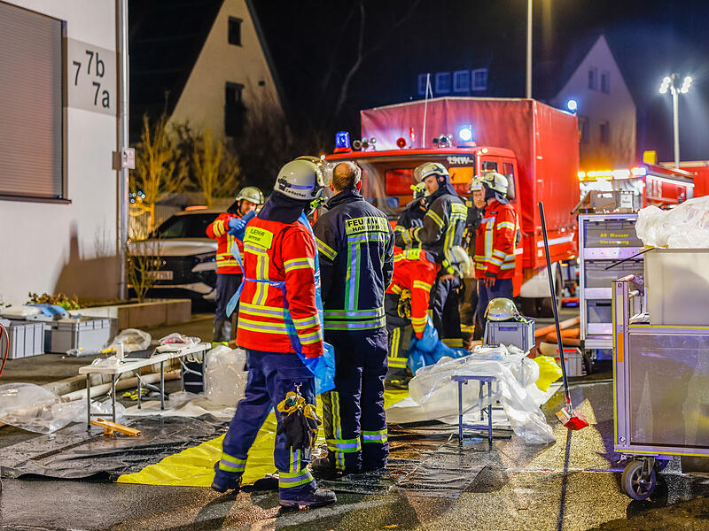 Feuerwehreinsatz in Herzogenaurach am 1. AdventFeuerwehreinsatz in Herzogenaurach am 1. Advent Feuerwehreinsatz in Herzogenaurach am 1. Advent.