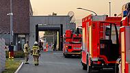 Am Dienstagabend, 3. Juni, ist in der Abschiebehaftanstalt am Frankenbergweg in Hof ein Brand ausgebrochen.  Ein Großaufgebot von Feuerwehr, Rettungsdienst und Polizei rückte an.