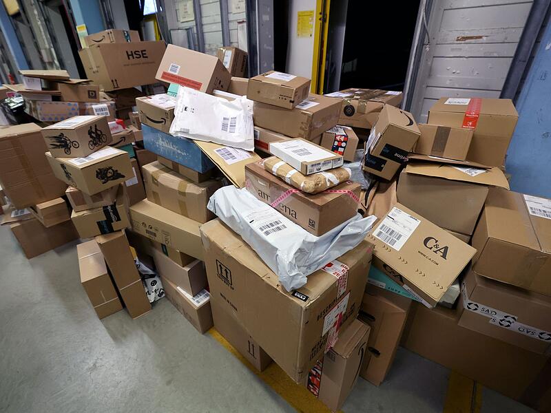 Hochbetrieb beim Post-Paketdienst