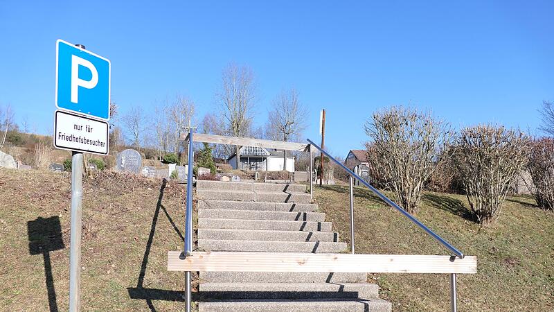 Friedhofstreppe in Kothen